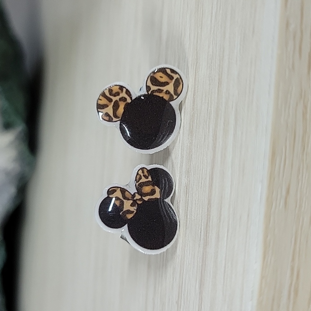 Cheetah Mickey & Minnie Stud Earrings - Picture 3 of 3